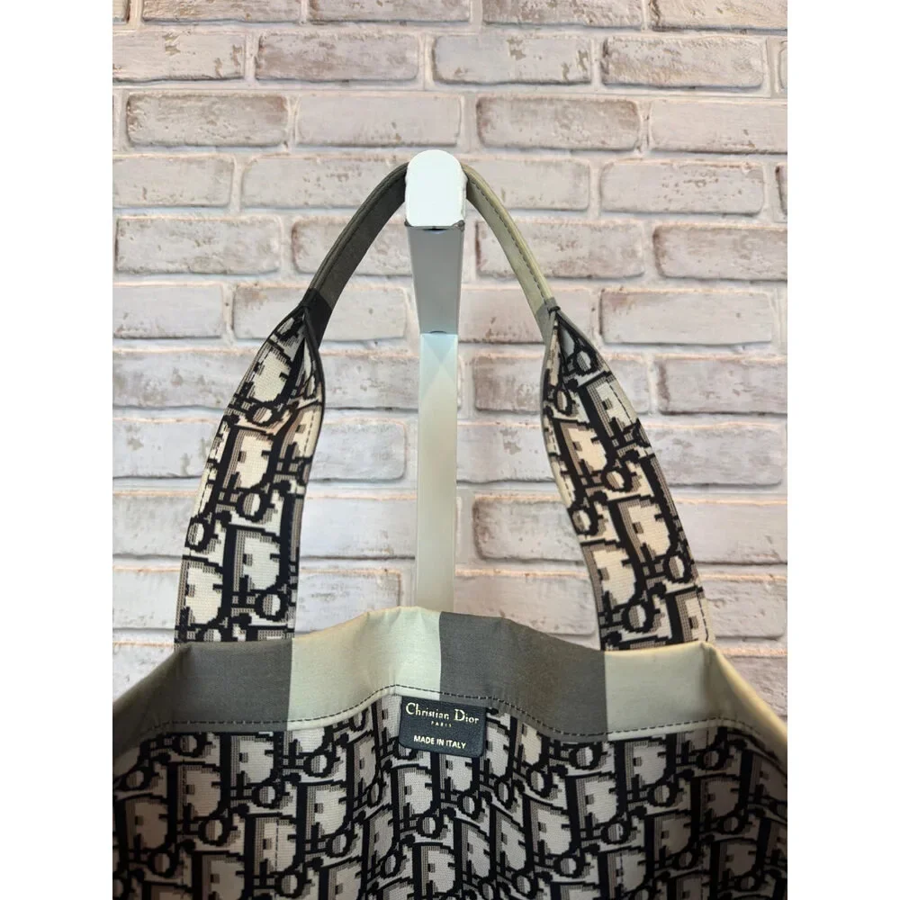Christian Dior FW 2019 Large Canvas Buffalo Check Tote Black Cream Good - Picture 6 of 10